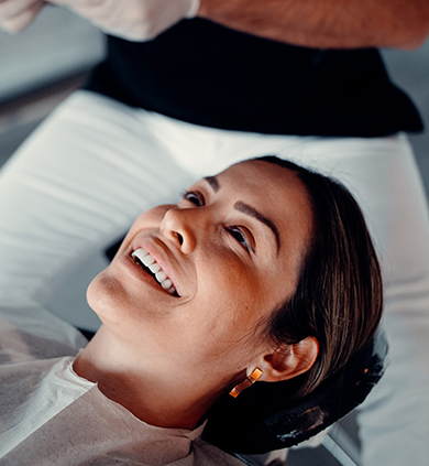 Diş implantı tedavisi